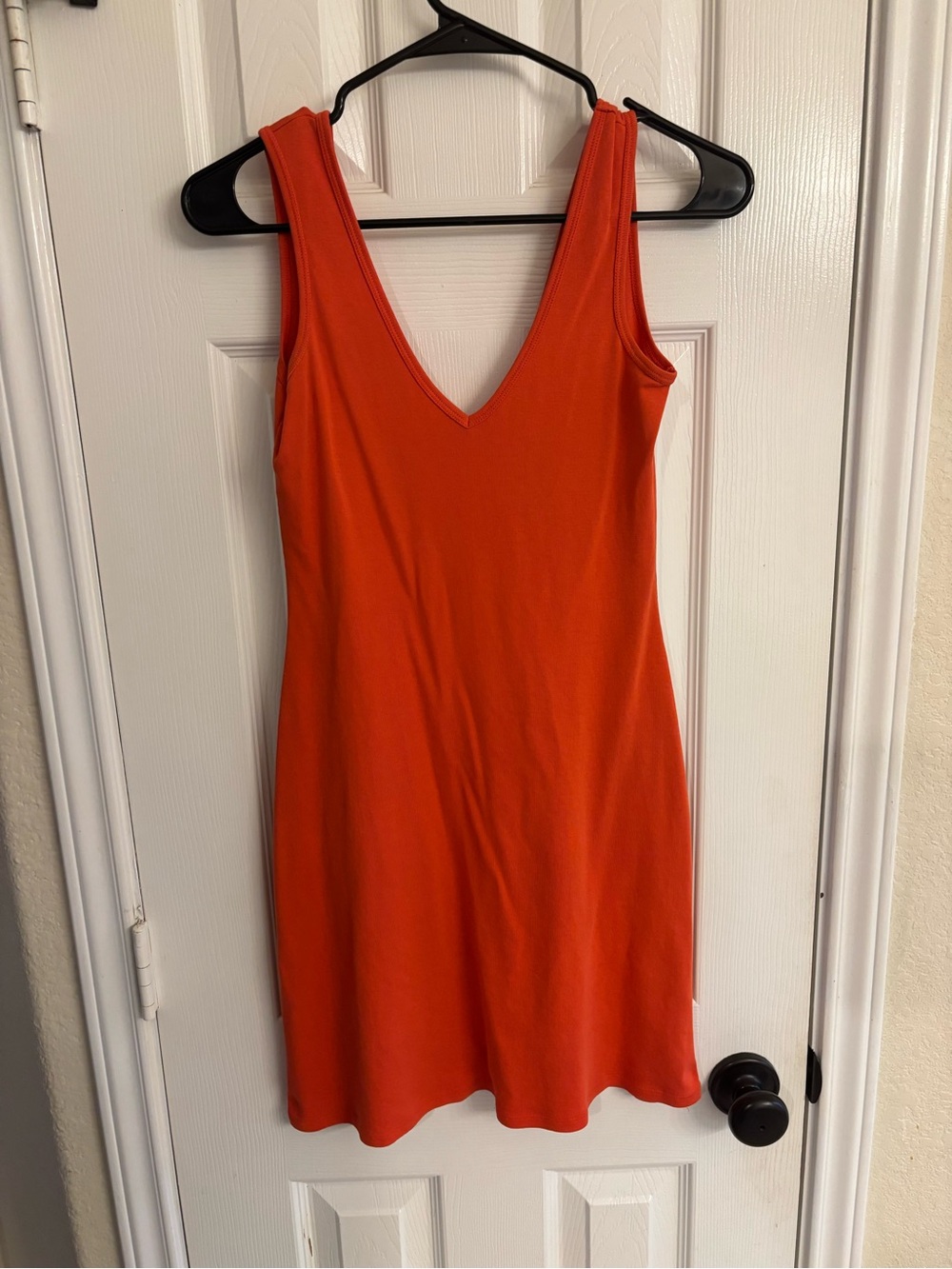 Tee Shop Orange Sleeveless V-Neck Knit Dress Women’s Small